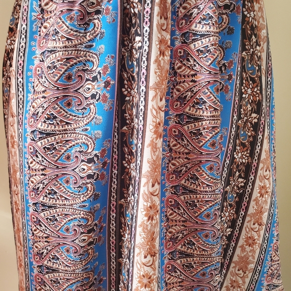 Everly Dress - Size Medium - Picture 6 of 8